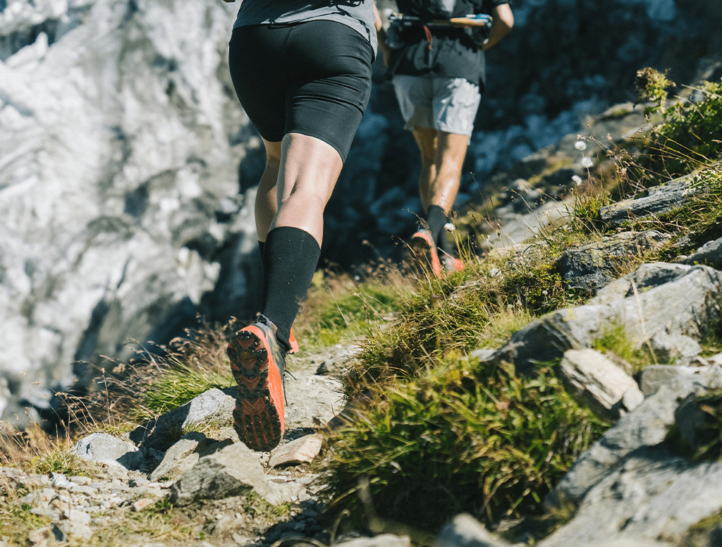 Where to buy altra 2025 running shoes near me