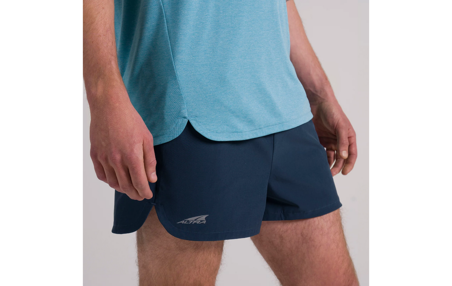 MEN'S PERFORMANCE 2" SHORT