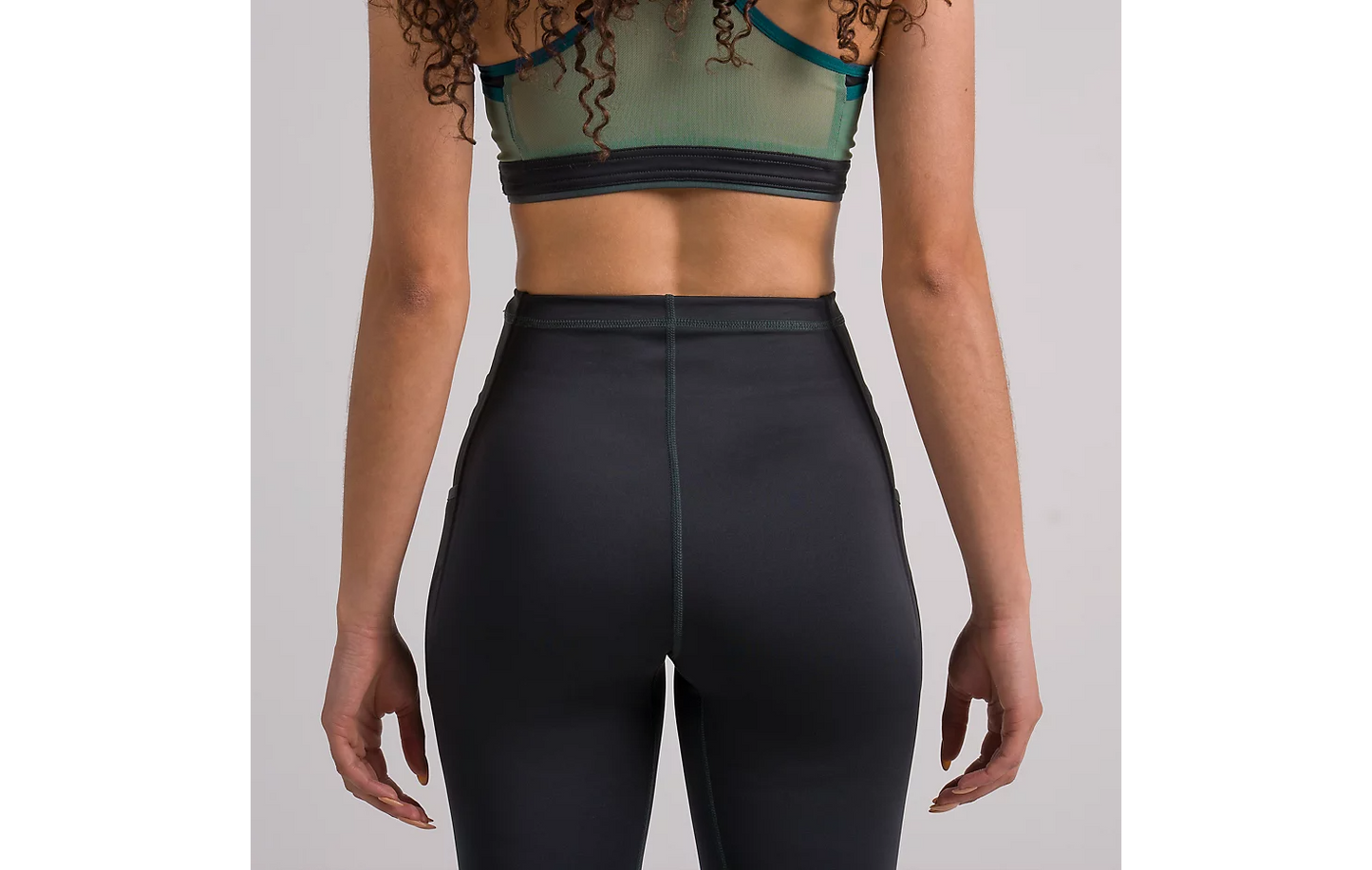 WOMEN'S TRAINING CROP TIGHT