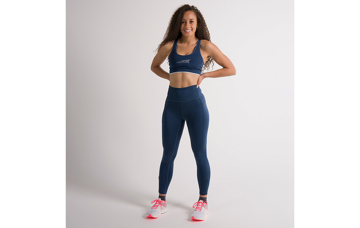 WOMEN'S TRAINING BRA