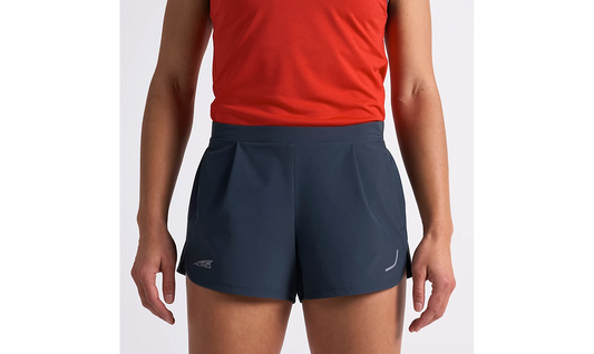 WOMEN'S PERFORMANCE 2" SHORT
