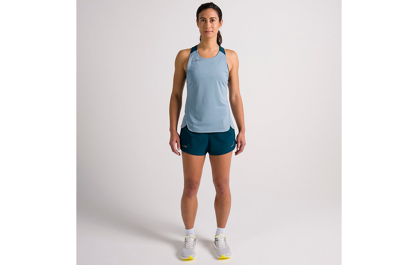 WOMEN'S PERFORMANCE TANK