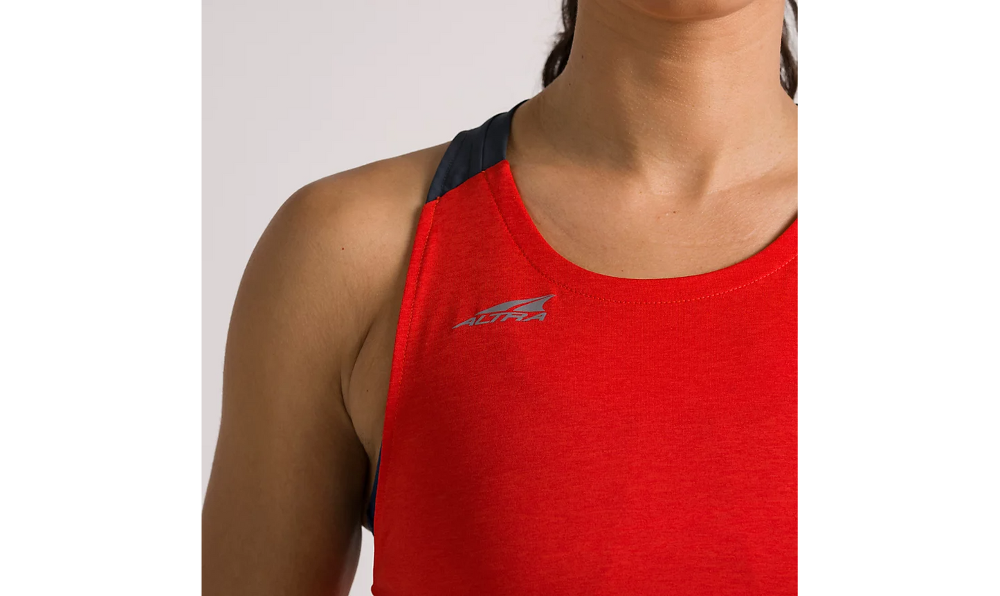 WOMEN'S PERFORMANCE TANK